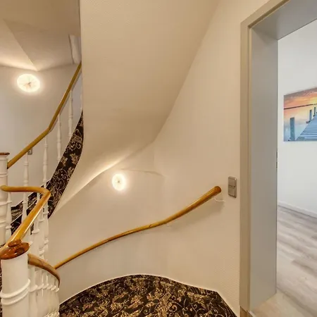 Haus Diana - Silbermoewe شقة