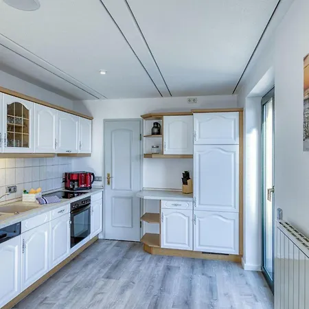 Appartement Haus Diana - Silbermoewe Waren (Mueritz)